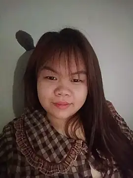 Truxcy1 online show from June 4, 4:29 am