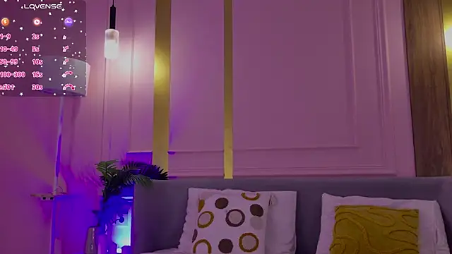 TinaTores online show from July 15, 6:13 pm