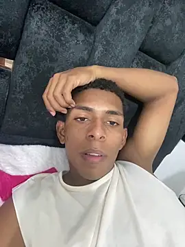 jaxjohnson online show from April 21, 10:12 pm