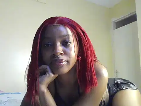 NylaMoon online show from May 25, 5:13 am