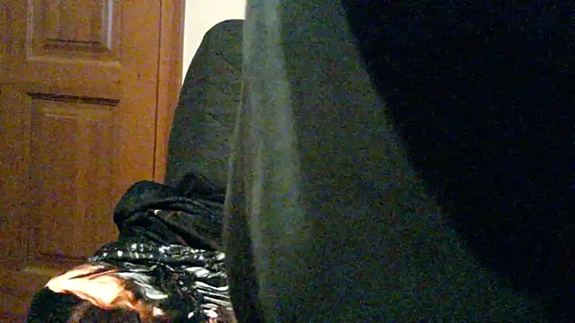 EscapedSibilant online show from July 23, 8:51 pm