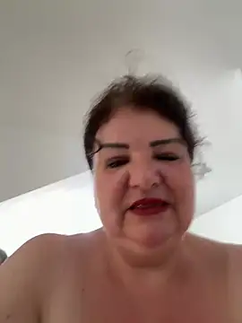 curvymilfmicha online show from August 1, 9:30 am