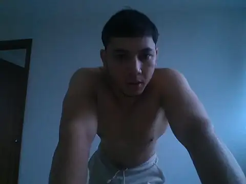 Snapshot of Maxx_valiant chatting on April 25, 11:24 am Maxx valiant online show from April 25, 11:24 am