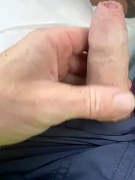 givemeahandpls online show from June 15, 4:36 am