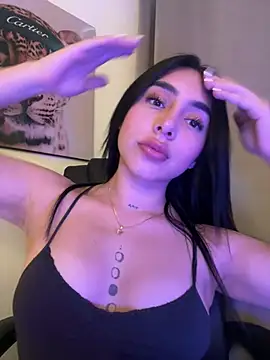 IsabellaNoir  online show from May 28, 8:06 pm