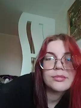 LoisFox online show from April 23, 1:57 pm