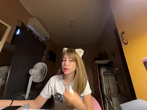 sweet glam online show from May 17, 2:31 am