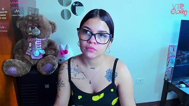 angelina 77 online show from May 17, 2:02 pm