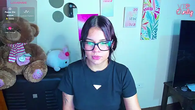 angelina 77 online show from June 23, 1:25 am