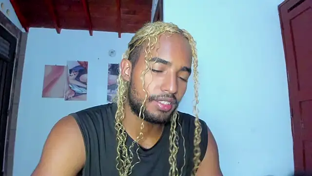 salvatore amator online show from June 3, 3:53 am