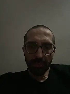 david1783 online show from May 8, 2:22 pm