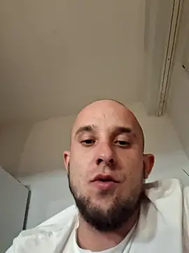 Fury22  online show from May 2, 1:21 am