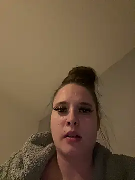 Poppylooloo online show from May 12, 7:55 pm