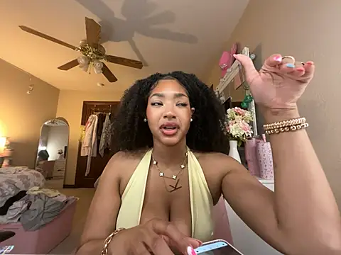 blair vexxx online show from May 10, 1:44 am