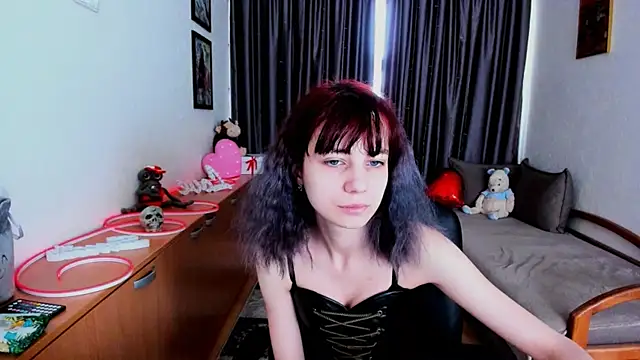 MiniLysii online show from June 13, 5:38 am