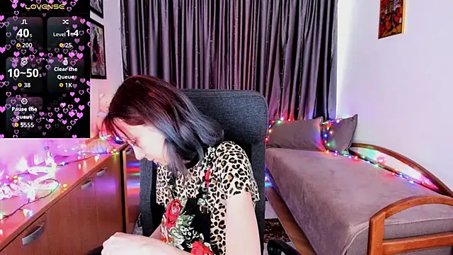 MiniLysii online show from July 11, 5:54 am