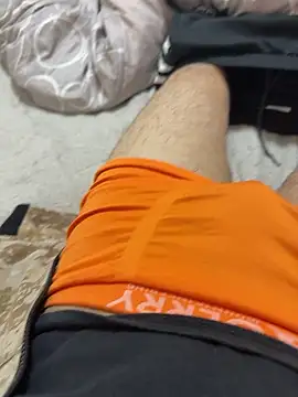 EhSOKYXZrU24451 online show from April 22, 3:24 pm