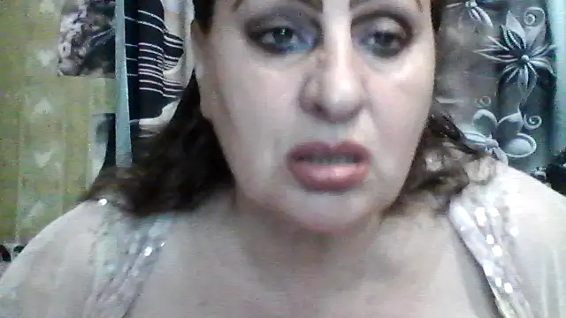 LoaqLovew online show from June 4, 7:47 am