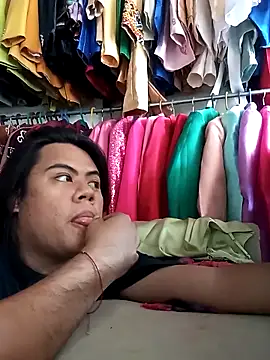 UrLovingOphelia online show from April 23, 5:08 am