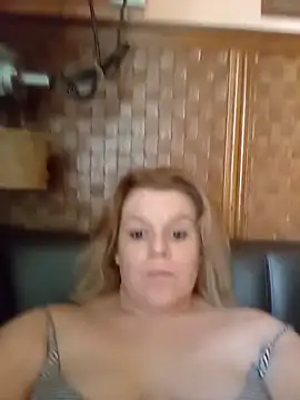 Maryquenn online show from June 15, 10:39 am