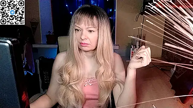 Snapshot of Fluffy_Duffy962 chatting on June 1, 9:38 pm Fluffy Duffy962 online show from June 1, 9:38 pm