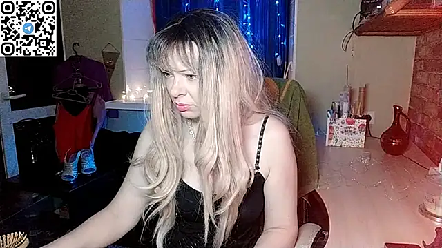 Snapshot of Fluffy_Duffy962 chatting on June 10, 8:19 pm Fluffy Duffy962 online show from June 10, 8:19 pm