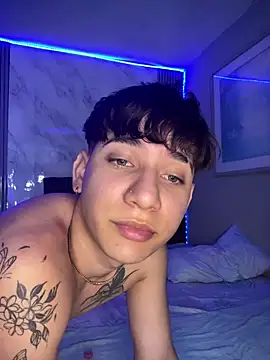 Good boys01 online show from April 30, 2:18 am