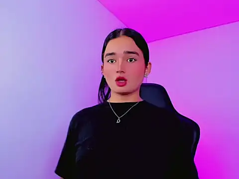 sofi-nyx online show from June 3, 6:46 pm