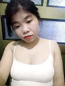 Snapshot of Ayti01 chatting on May 13, 4:54 am Ayti01 online show from May 13, 4:54 am