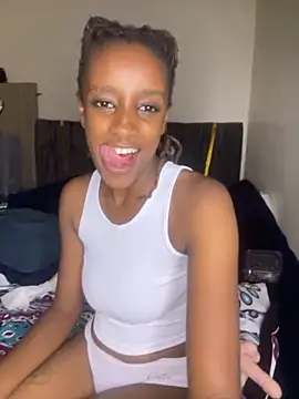 Snapshot of sonnypretty chatting on June 3, 3:06 pm sonnypretty online show from June 3, 3:06 pm
