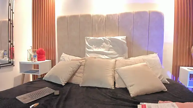  Lulu sweet01 online show from May 5, 8:28 pm