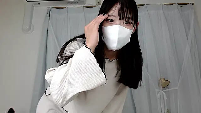 Snapshot of mii__tan chatting on May 2, 2:16 am mii tan online show from May 2, 2:16 am