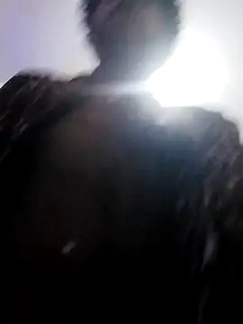Snapshot of Malamanhafo chatting on July 16, 11:22 pm Malamanhafo online show from July 16, 11:22 pm
