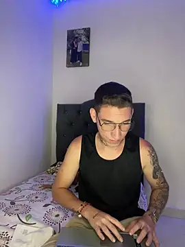 gonzalez 2001 online show from April 27, 12:08 am