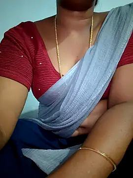 Tamil Hot HoneyBee online show from July 8, 5:06 pm