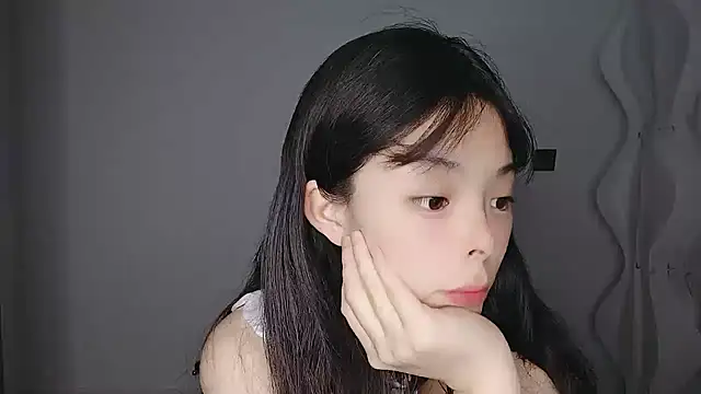 Snapshot of Zhizhi-99 chatting on July 4, 4:35 pm Zhizhi-99 online show from July 4, 4:35 pm