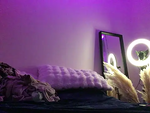claraxloveuse online show from June 2, 8:11 pm