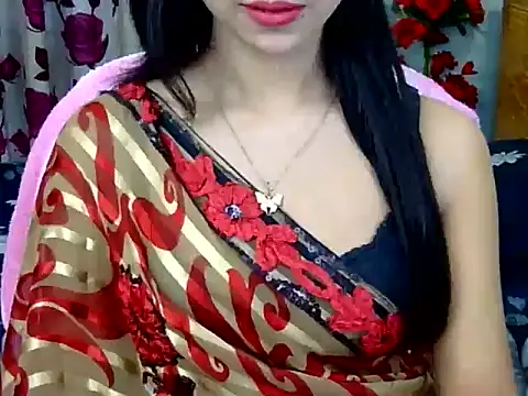 Alina Nur online show from April 30, 10:21 am