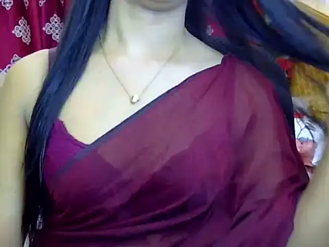 Alina Nur online show from July 18, 3:27 pm