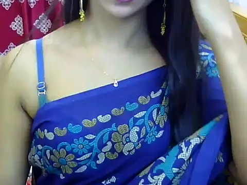 Alina Nur online show from July 19, 5:38 pm