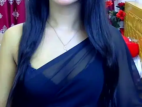 Alina Nur online show from July 23, 8:29 pm