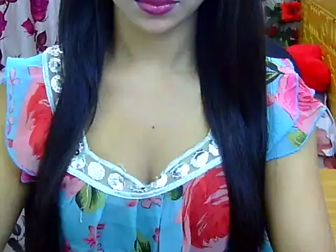 Alina Nur online show from July 29, 6:50 pm