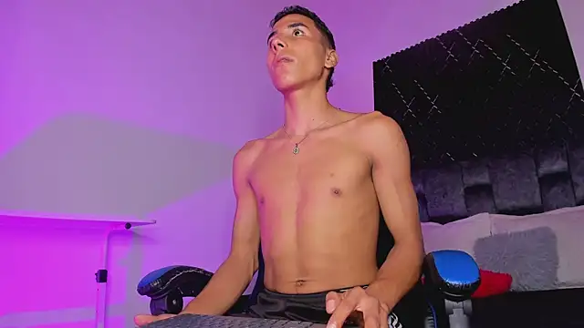 ThiagoSexy005 online show from July 13, 12:46 am