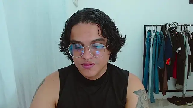 Diane exotic online show from June 9, 12:00 am