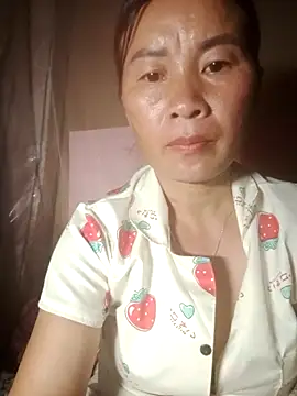 Lella 01 online show from July 29, 2:26 pm