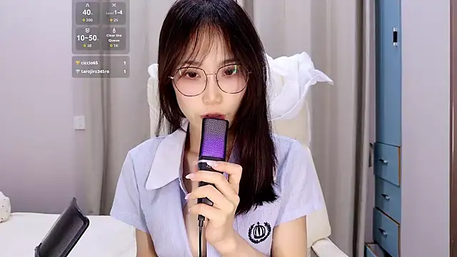 Nancy-A1 online show from June 12, 1:10 pm