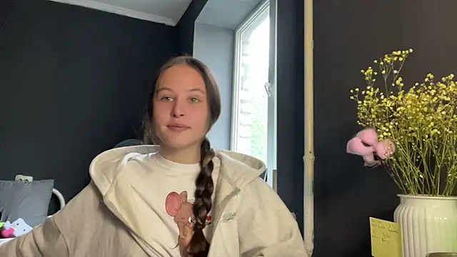 EkaterinaGiz online show from May 1, 1:05 pm