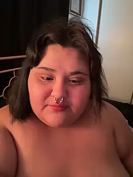 tattooedslut666 online show from June 8, 1:55 pm