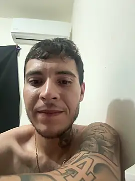 skrfazee online show from April 26, 6:11 am