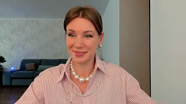 miababemi09 online show from May 7, 5:57 am